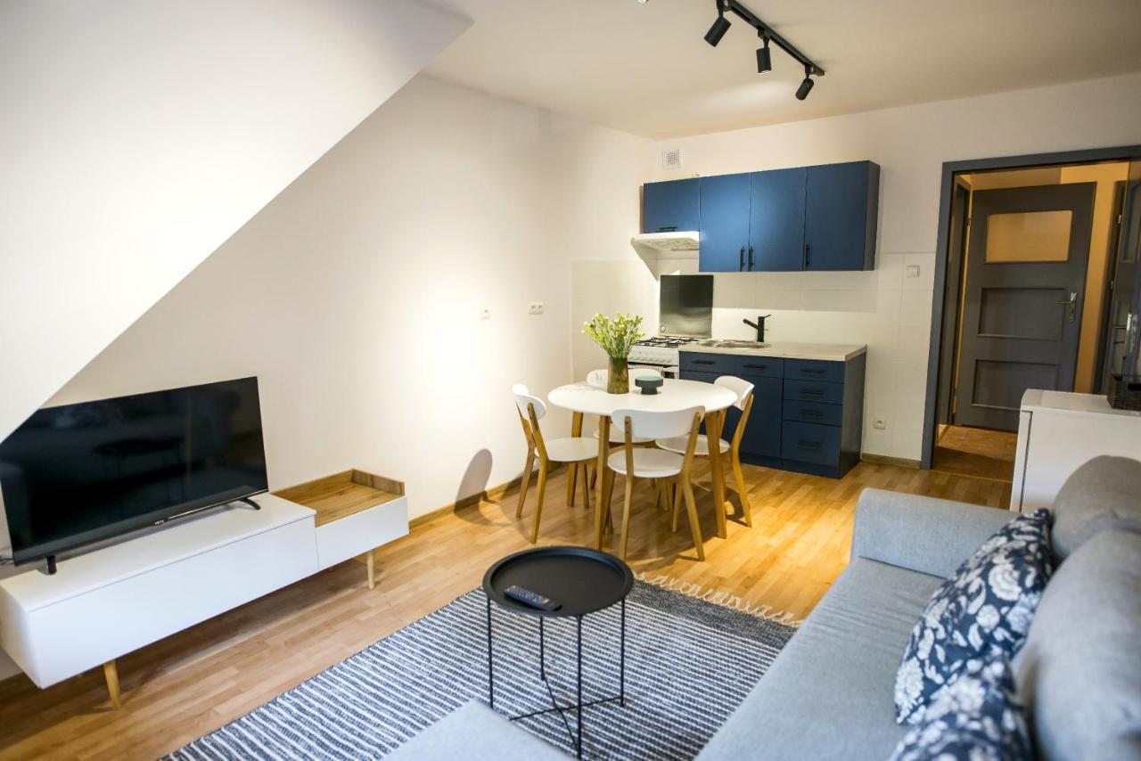 Apartamenty Centrum Biskupiec Biskupiec  Kültér fotó